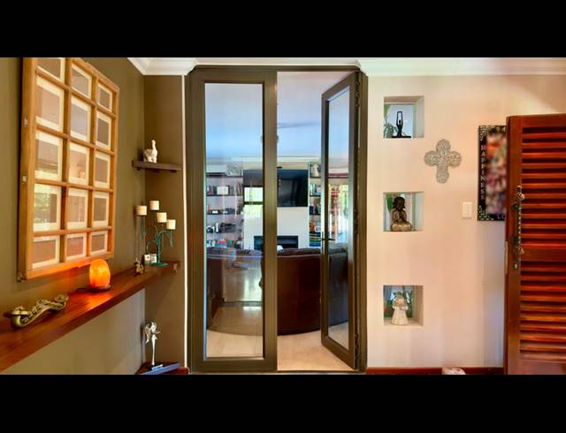 5 BEDROOM HOUSE FOR SALE IN VALMARY PARK